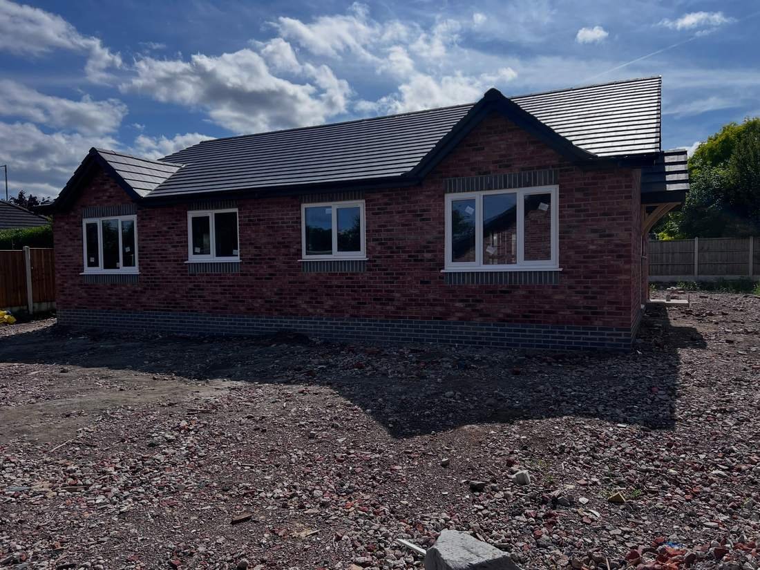 Elite Construction builders team Wigan